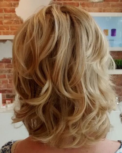 56 Fun and Flattering Medium Hairstyles for Women