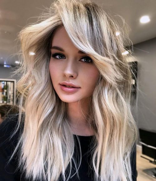 39 Inspirational Blonde Highlights Ideas for Effortlessly Chic Looks