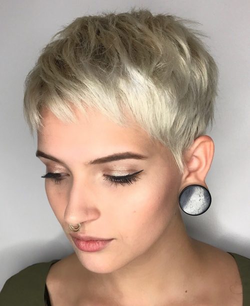 47 Best Short Haircuts and Hairstyles for Fine