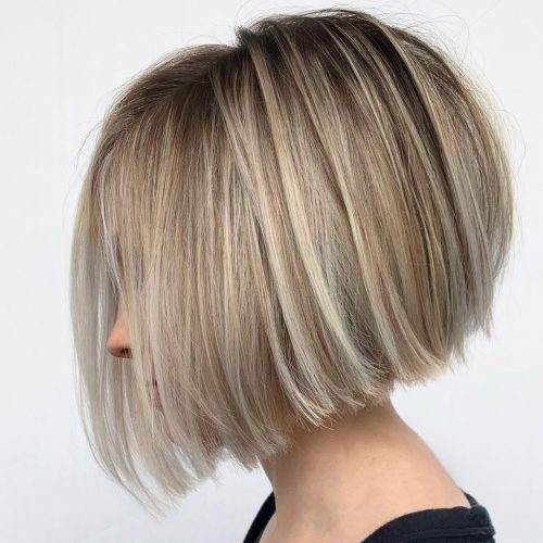 40 Best Short Blunt Hair Ideas For Woman 2024