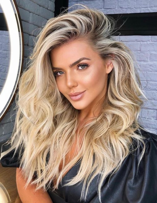 39 Inspirational Blonde Highlights Ideas for Effortlessly Chic Looks