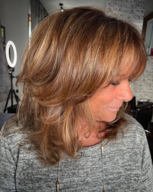 37 Versatile Medium-Length Haircuts with Bangs