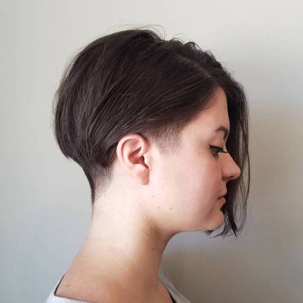 Asymmetrical Pixie Bob Undercut