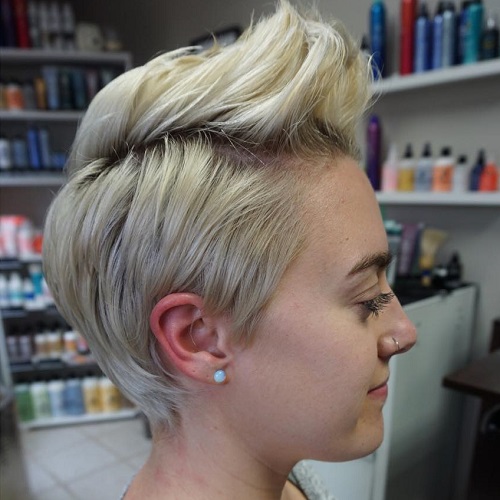 Blonde Pixie Fauxhak Hairstyle