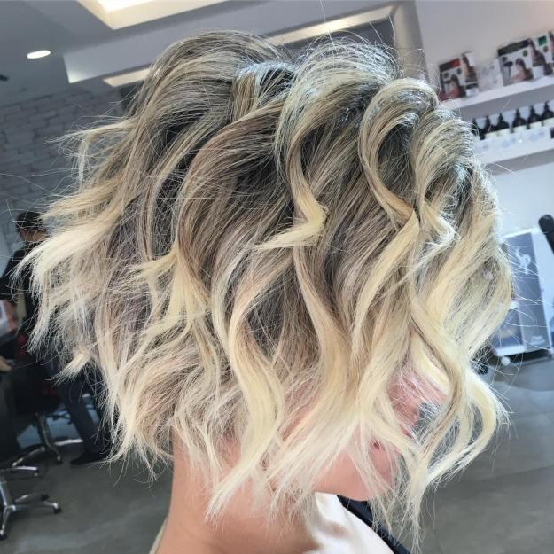 Blonde Wavy Ombre Balayage Bob