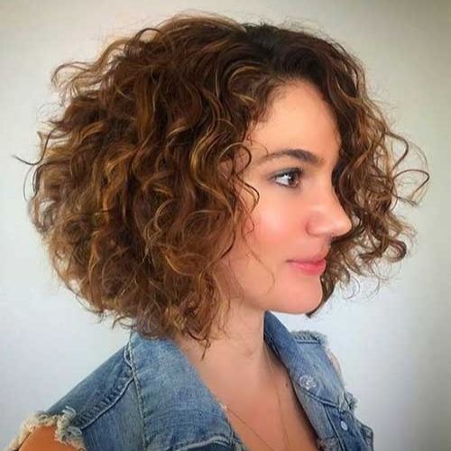 bob haircut curly hair