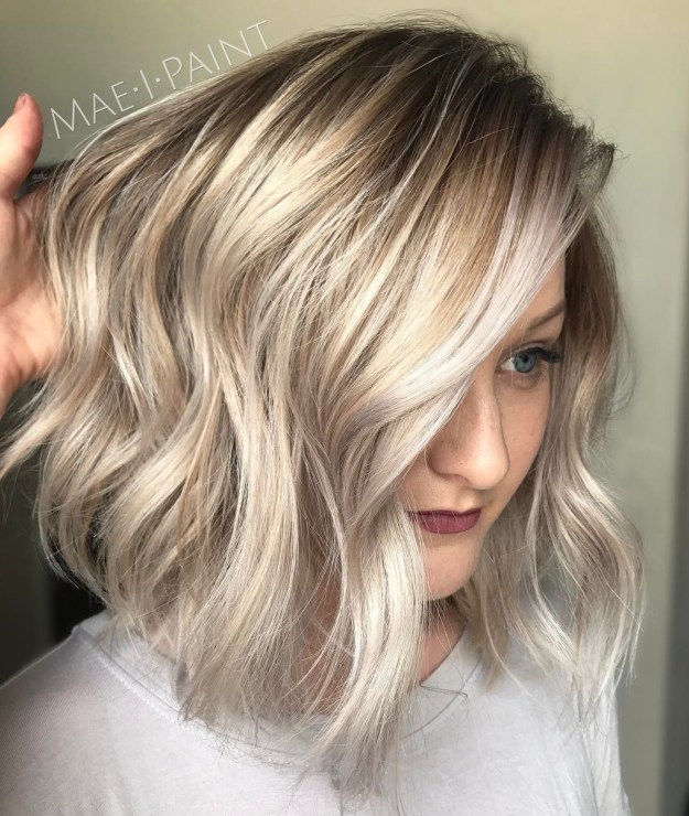 Bronde Lob With Silver Highlights