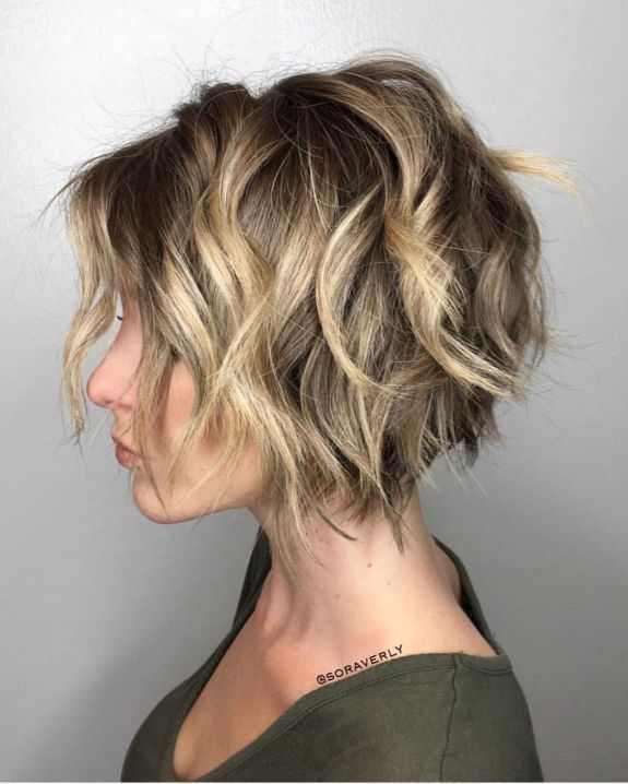 Choppy Brown Bob With Chunky Blonde Highlights