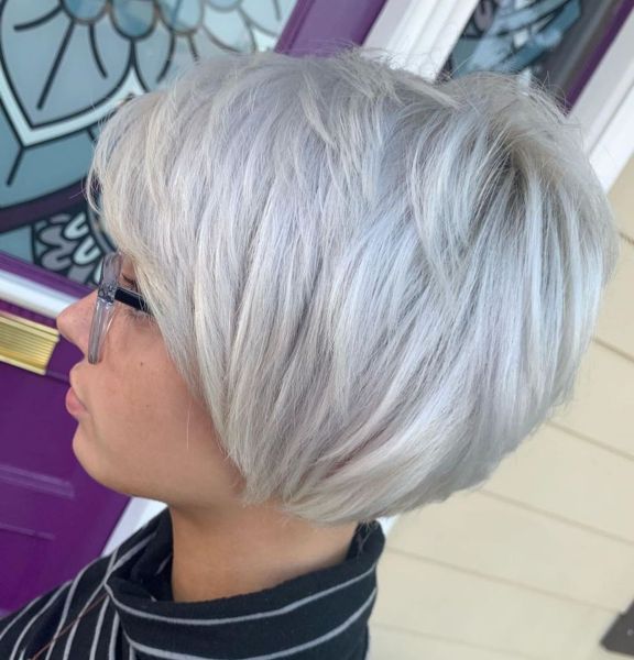 Choppy Silver Stacked Bob Hairstyle