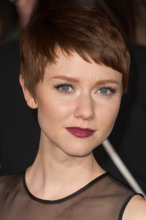 cute pixie haircut with a fringe