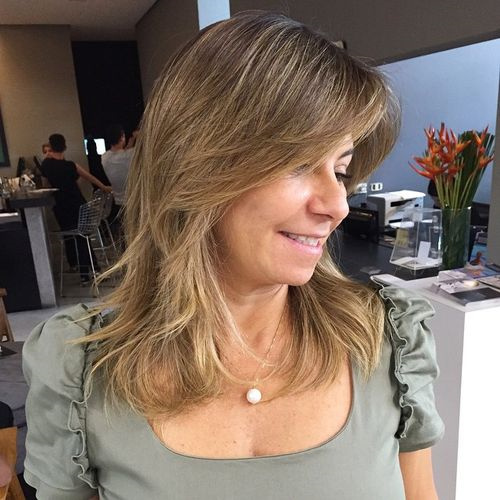 Layered Haircut for Medium Hair