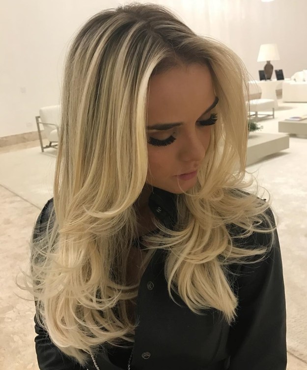 Long Layered Blonde Hair