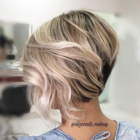 Short Inverted Blonde Balayage Bob