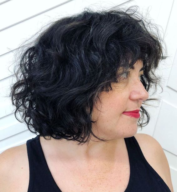 Short Wavy Bob With Bangs