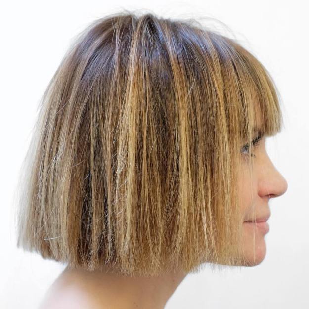 Straight Honey Blonde Highlighted Bob