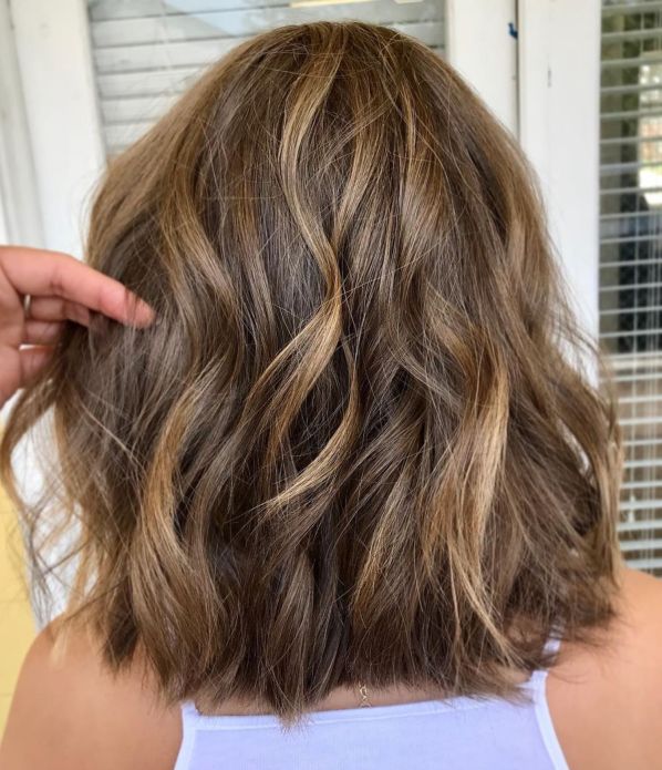 Textured Lob With Waves For Thick Hair