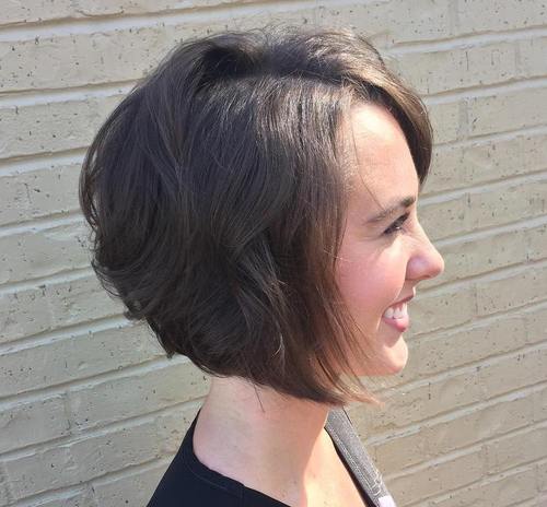 wavy chin-length bob