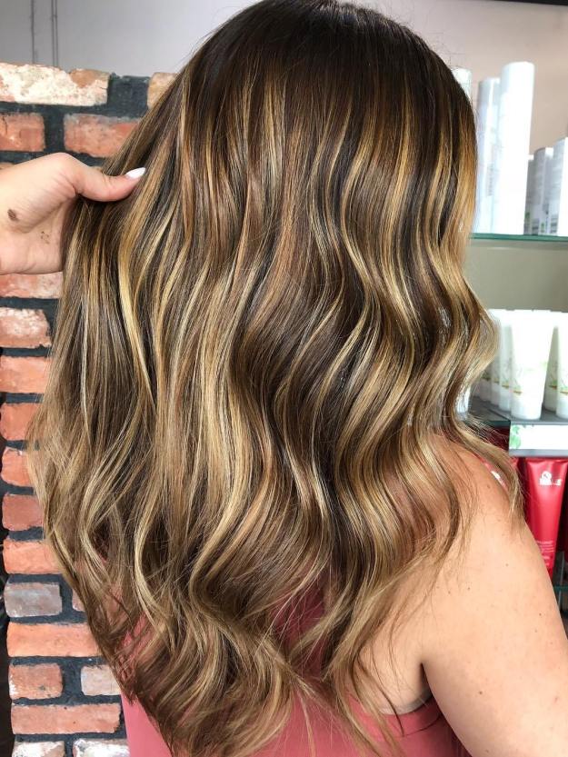 Wavy Golden Blonde Balayage Hair