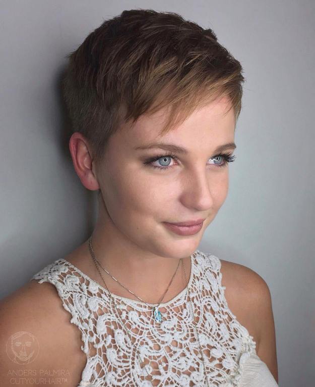 Women's Short Undercut Haircut