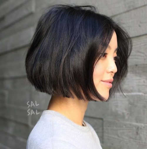 29 Stylish Chin-Length Haircuts for Women in 2024