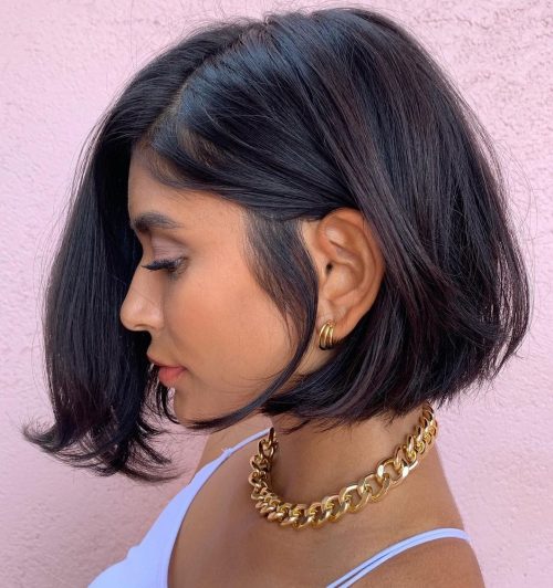 29 Stylish Chin-Length Haircuts for Women in 2024