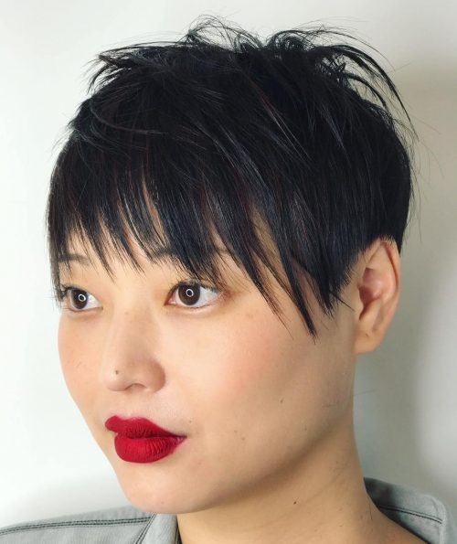 47 Current Ideas of Most Flattering Short Hairstyles for Round Faces