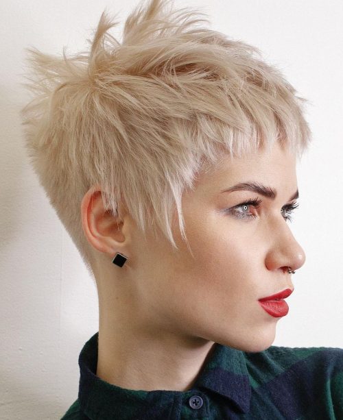 47 New Short Hair with Bangs Ideas and Hairstyles for 2024