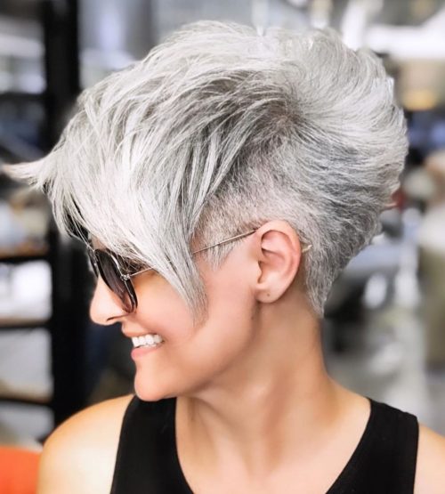 43 New Pixie Cut with Bangs Ideas for the Current Season
