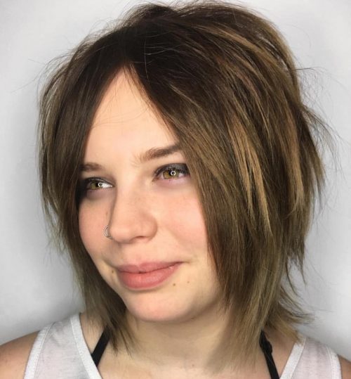 47 Versatile Bob Haircuts for Round Faces for 2025