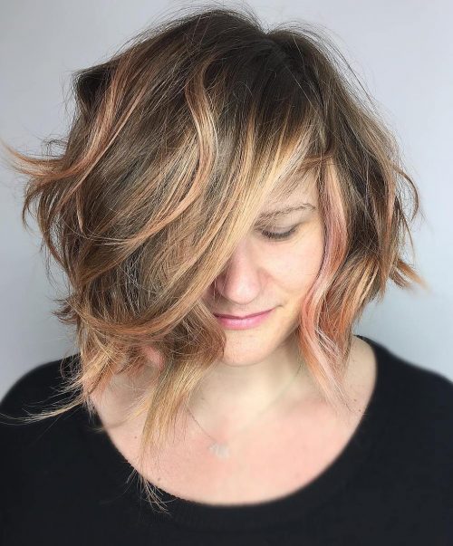 47 Current Ideas of Most Flattering Short Hairstyles for Round Faces