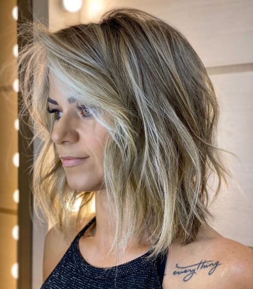 45 Best Short Haircuts For Women 2024