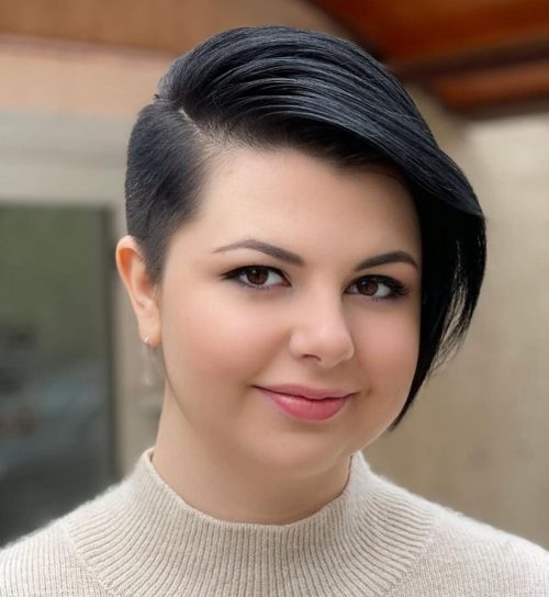 47 Current Ideas of Most Flattering Short Hairstyles for Round Faces