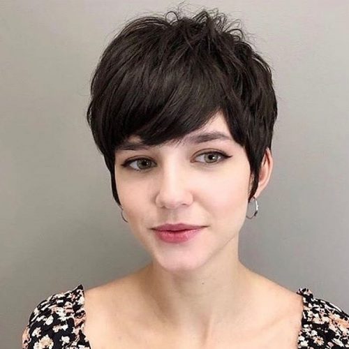 47 New Short Hair with Bangs Ideas and Hairstyles for 2024