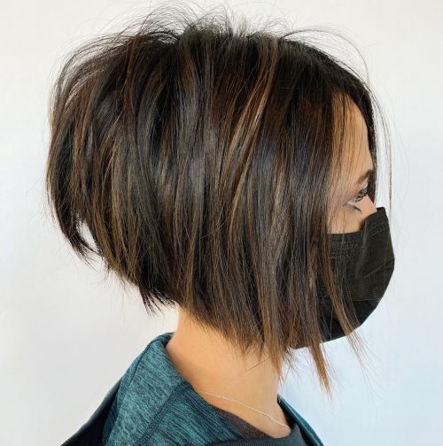 29 Stylish Chin-Length Haircuts for Women in 2025