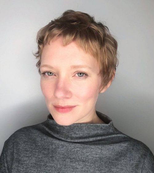 48 New Short Hair with Bangs Ideas and Hairstyles for 2025