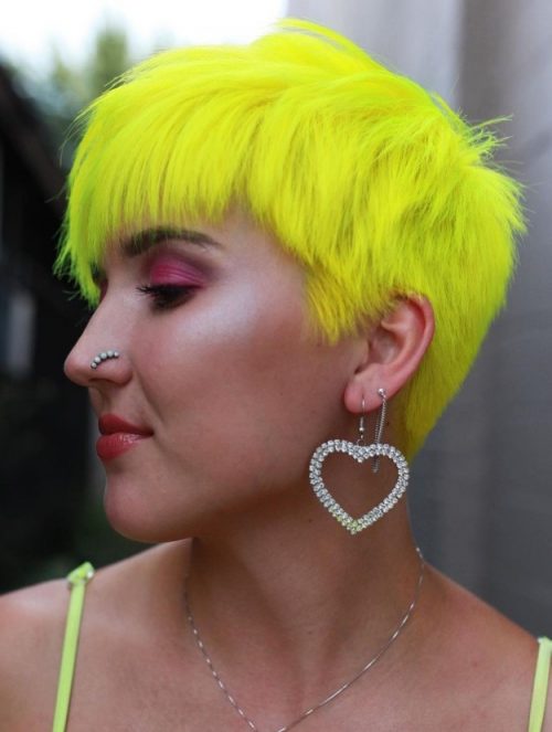 41 Fresh Pixie Haircuts with Bold Colors for Women