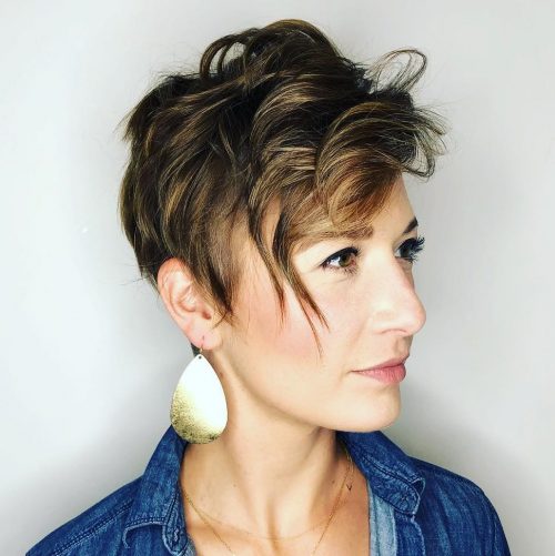 45 Best Short Haircuts for Thin Hair 2025