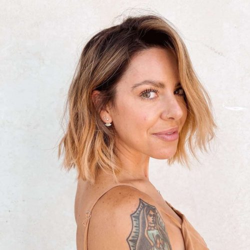 16 Best Short Hairstyles For Women Over 40 In 2023