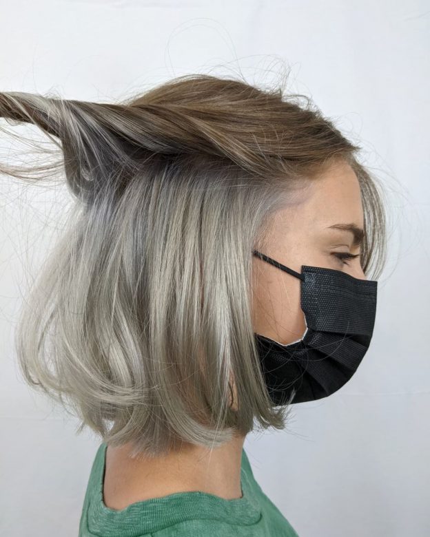 Blonde Hair with Dark Roots: 30+ Stunning Styles
