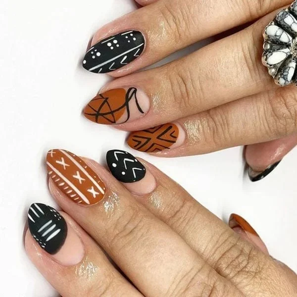 Black-and-Brown-Nail-Art