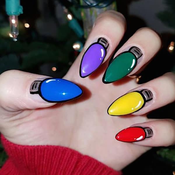 Christmas-Lights-Nails-1