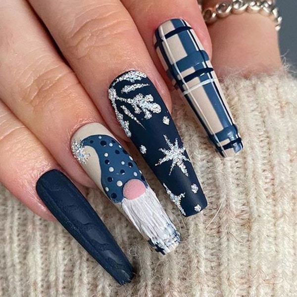 Dark-Blue-Christmas-Nails