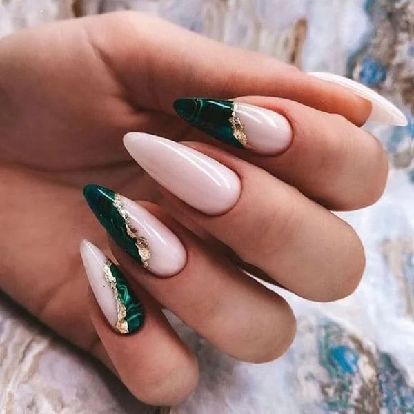 Emerald-Nails