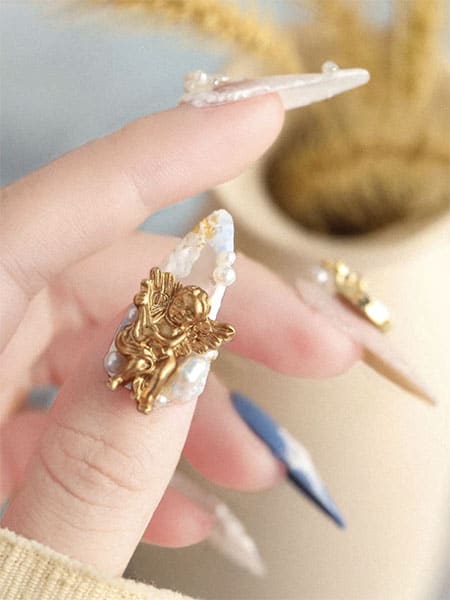 Gold-3D-Sticker-Oval-Nails