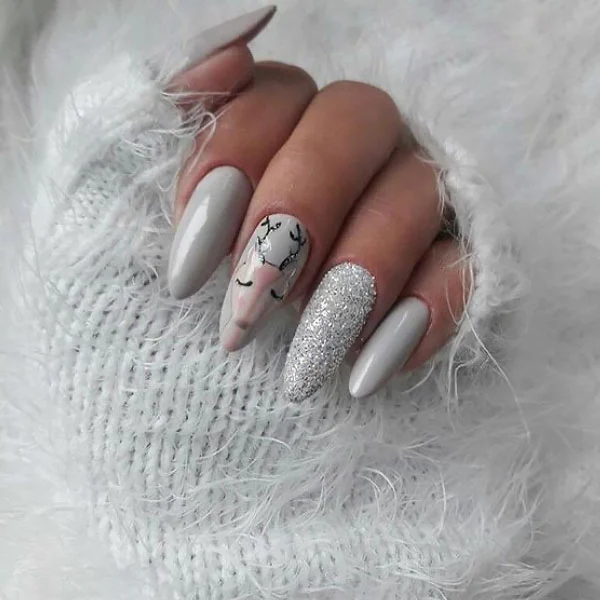 Grey-Christmas-Nails