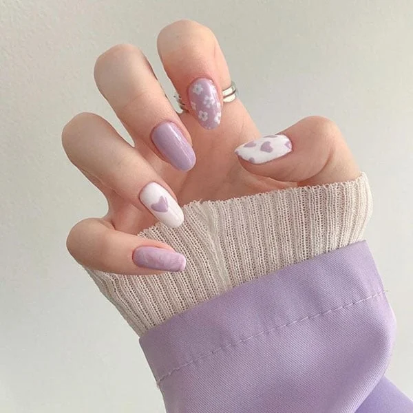 Lilac-Aesthetic-Nails