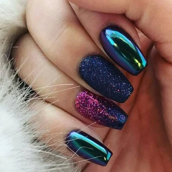 Metallic-Winter-Nails