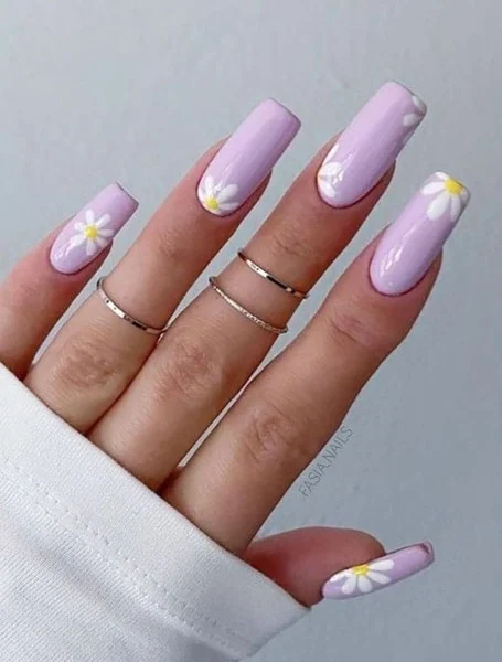 Purple-and-White-Nails_fasia