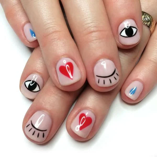 Symbols-Nail-Art-1