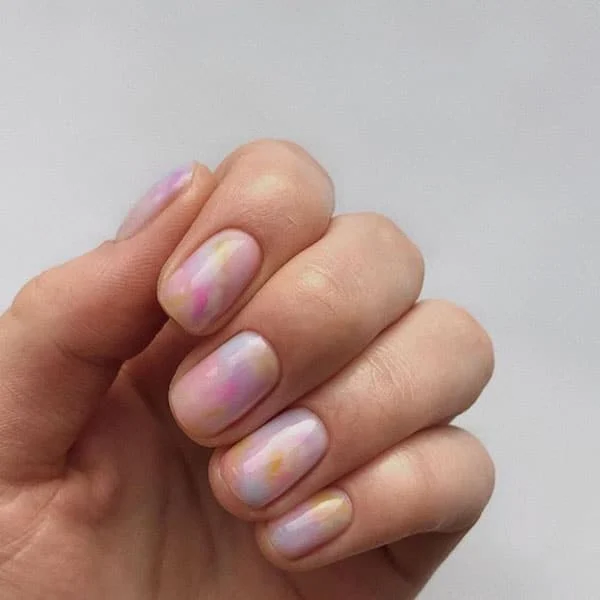 Watercolor-Effect-Nails